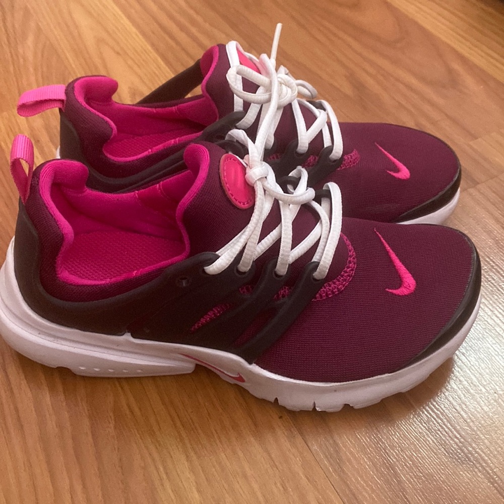 Nike Presto Kids Sneaker - Size 1